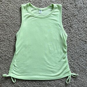 Old navy active tank